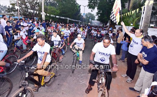 Cycle rally